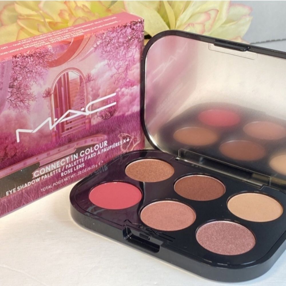 M•A•C connect in color Rose Lens palette - Picture 2 of 5
